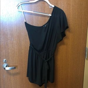 ❗️Bundle 3 Sale ❗️One Shoulder Romper